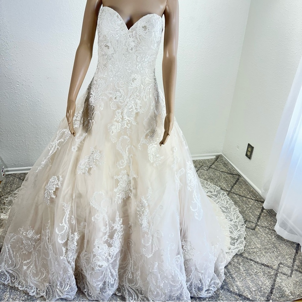 Allure Bridals Gown 9413 champagne ivory size 12 sweetheart princess - Picture 8 of 17